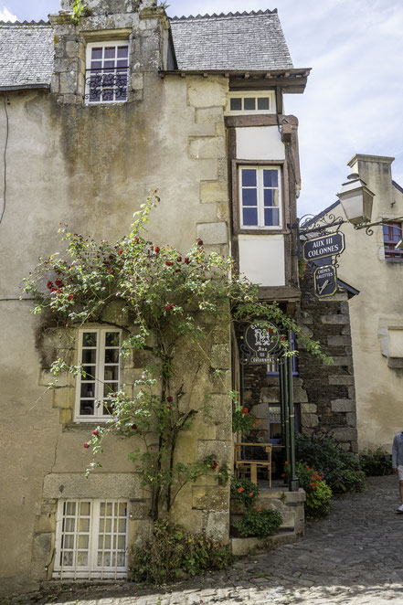 Bild: Rochefort-en-Terre in der Bretagne 