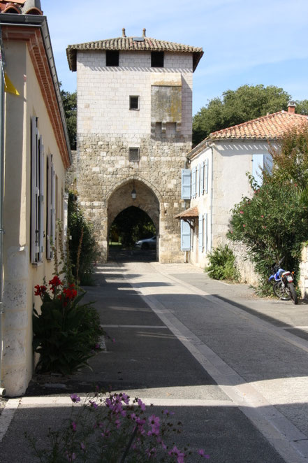 Bild: Stadttor in Vianne