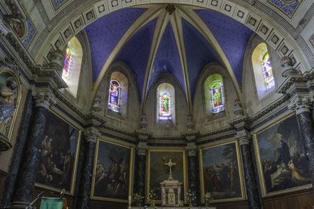 Bild: Im Innern der Église Saint-Barthélemy in Castillon-en-Couserans