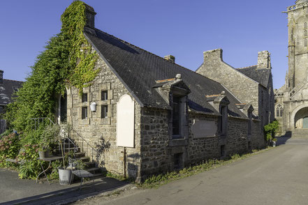 Bild: Locronan in der Bretagne    