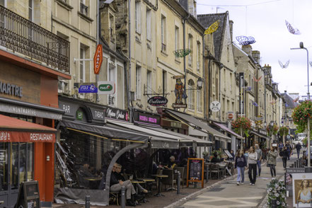 Bild: Rue Saint-Jean in Bayeux 