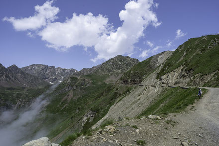 Bild: Auf dem Wanderweg zum Pic du Midi de Bigiorre vom Col du Tourmalet 