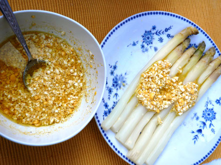 Bild: Rezept Vinaigrette mimosa pour asperges  