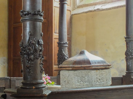 Bild: Le Église Notre-Dame Izel-Vor in La Forêt-Fouesnant in der Bretagne 