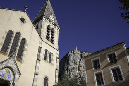 Bild: Blick zum Le Roc au Serre et la chapelle Notre-Dame du Roc in Castellane