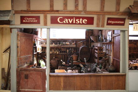 Bild: Musee "La Rue du temps qui passe....."in Allas-les-Mines, Dordogne 