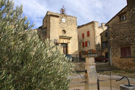 Bild: Kirche von Caseneuve