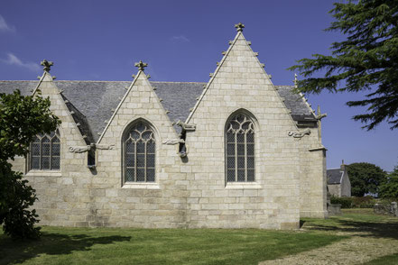 Bild: Umfriedeter Pfarrbezirk - Enclos paroissiaux in Plougonven 