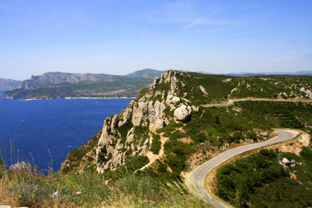 Bild: Route de Cretes in der Provence in Frankreich