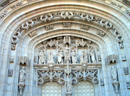 Bild: Portal der Monastère de Brou in Bourg-en-Bresse, Frankreich