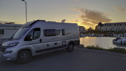 Bild: Wohnmobil-Stellplatz, Air de Camping-Car La Baule in der Bretagne