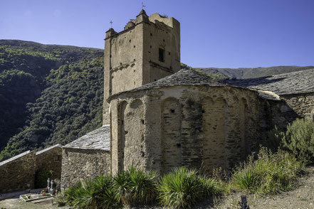 Bild: Kirche Église Saint-André in Évol im Département Pyrénées-Orientales 