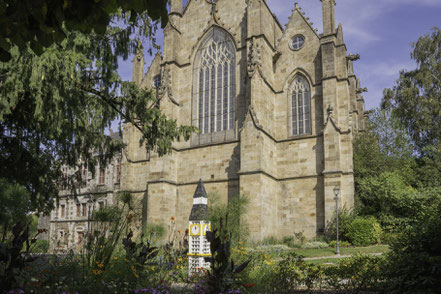 Bild: Die Westfront der Èglise Saint-Léonard