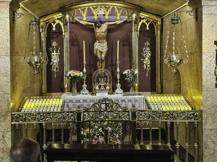 Bild: Kapelle hinter dem Chor der Basílica de la Mare de Déu dels Desemparats 