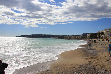 Bild: Am Strand von Menton in Richtung Cap Martin