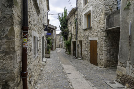 Bild: Aiguèze an der Ardèche 