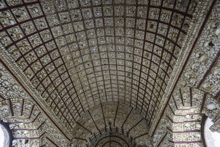 Knochenkapelle "Capela dos Ossos" bei der Igreja do Carmo in Faro 