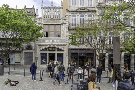 Bild: Buchhandlung "Livraria Lello" in Porto