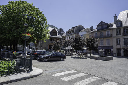 Bild: Place de la Mairie in Arreau