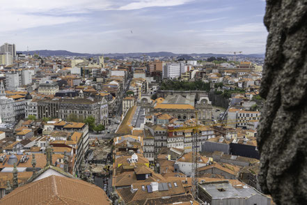 Bild: Ausblick vom Torre dos Clérigos in Porto