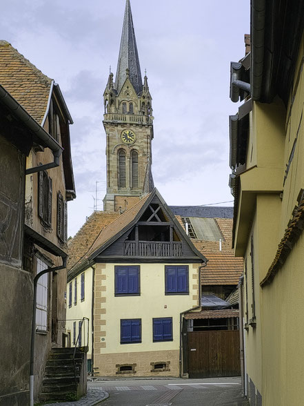 Bild: in den Straßen von Dambach-la-Ville