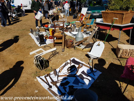 Bild: Vide grenier in der Provence 