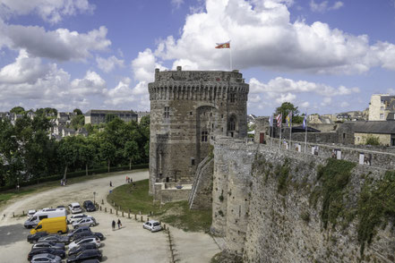 Bild: Dinan mit Château