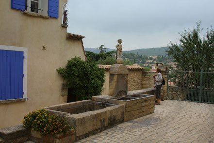 Bild: Fontaine in Caromb