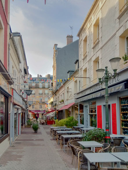 Bild: In den Sraßen von Touville-sur-mer