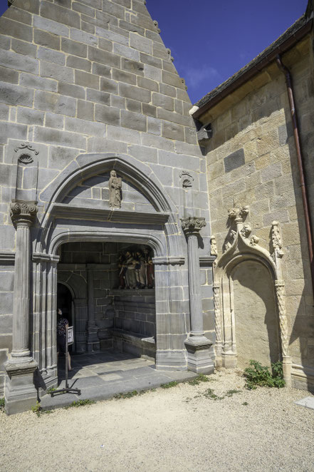 Bild: Portal der Église Saint-Sauveur in Le Faou