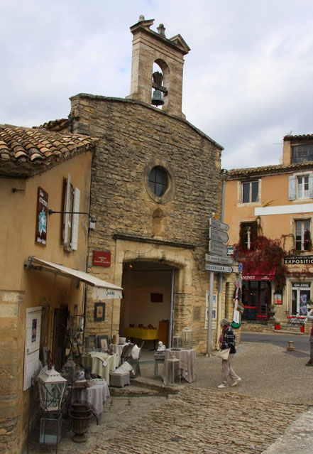 Bild: Kapelle der weißen Büßer in Gordes