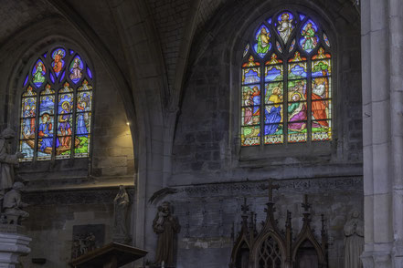 Bild: Bunte Fenster in der Église Saint-Jacques in Le Tréport