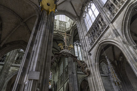 Bild: Im Innern der Église Saint-Maclou in Rouen