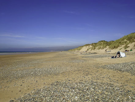 Bild: Am weiten Sandstrand der Dunes de Biville 