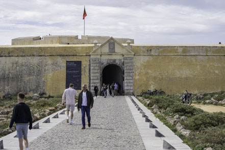 Bild: Eingang zur Fortaleza de Sagres