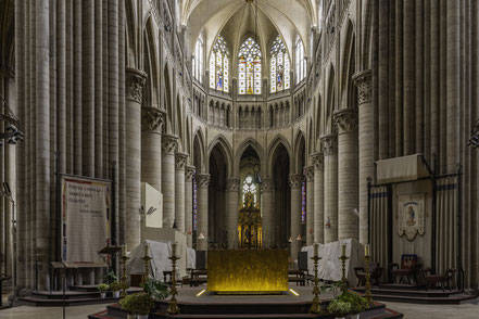 Bild: Im Innern der Chor der Cathédrale Notre-Dame de Rouen in Rouen