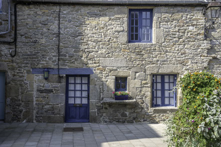 Bild: Rue l´Amiral-Réveillère in Roscoff in der Bretagne