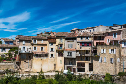 Bild: Blick auf die Unterstadt von Vaison-la-Romaine