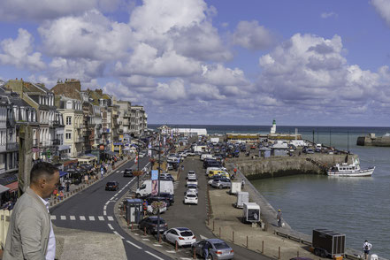 Bild: Blick von der Terrasse vor der Église Saint-Jacques in Le Tréport