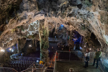 Bild: Tropfsteinhöhle St. Michael´s Cave in Gibraltar