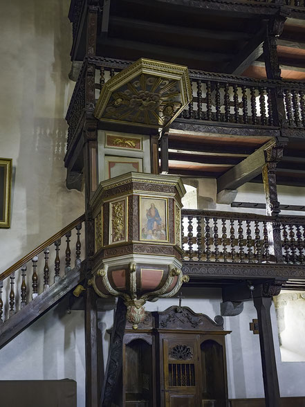 Bild: Die Kanzel der Église Saint-Fructueux in Itxassou