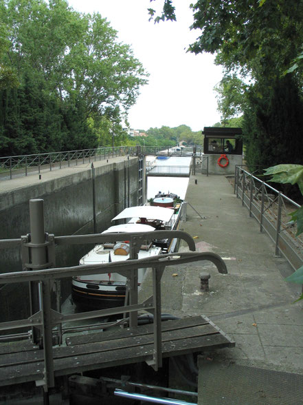 Bild: Hausboot-Tour auf dem Canal du Rhône a Sète und Étang de Thau in den Canal du Midi 