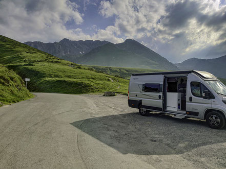  Bild: Wohnmobilreise in die Hochpyrenäen hier Fahrt über den La Hourquette d´Ancizan