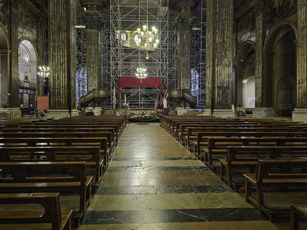 Bild: Renovierungsarbeiten im Innern der Catedral de Sant Pere de Vic