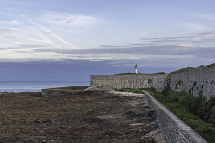Bild: Das Fort Vauban de la Hougue im Süden von Saint-Vaast-la-Hougue 