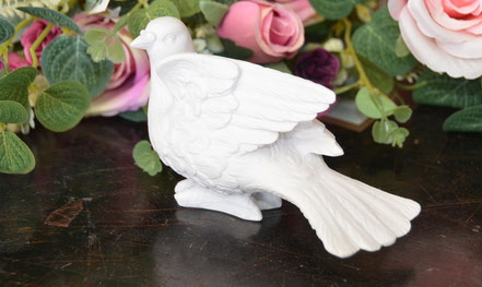 colombe-poudre-de-marbre-decoration-funeraire-avis-deces-vaucluse