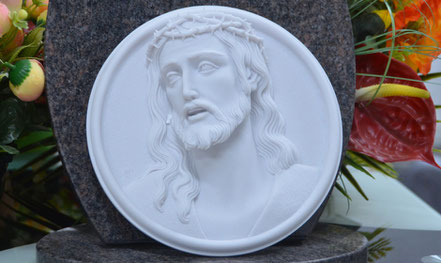 applique-poudre-marbre-visage-christ-jesus-paroisse-avignon
