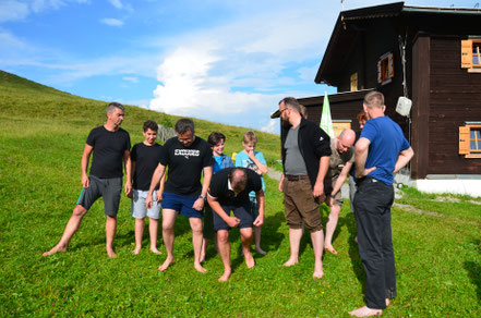 Vater und Sohn Beziehung stärken bei actionreichen Programmpunkten am Berg. Das bedeutet viel Spaß für Vater und Sohn.