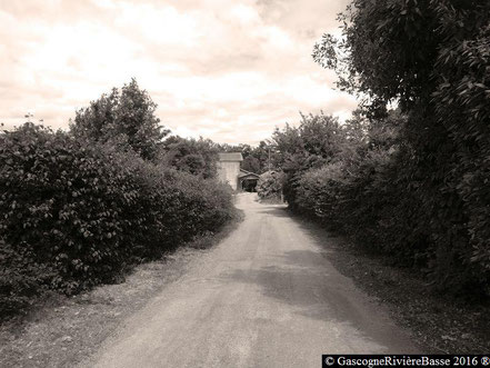 Rue de Moulin Plaisance du Gers