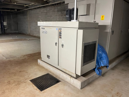 イベント施設　山口県宇部市　非常用発電機の擬似負荷試験　施工事例